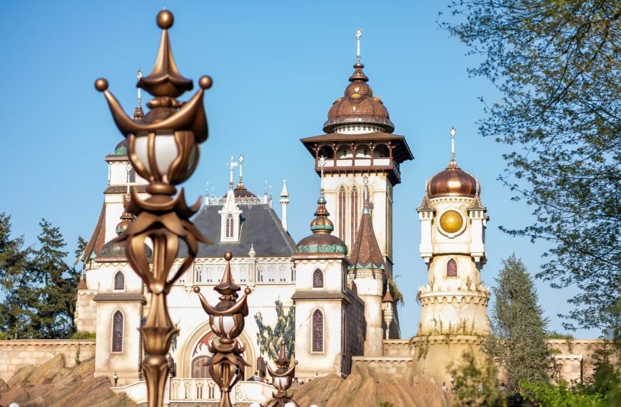 Efteling: Tips and Tricks at the Netherlands’ Biggest Amusement Park