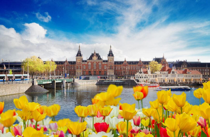Fifty Things First-Time Visitors Should Know Before Coming to the Netherlands