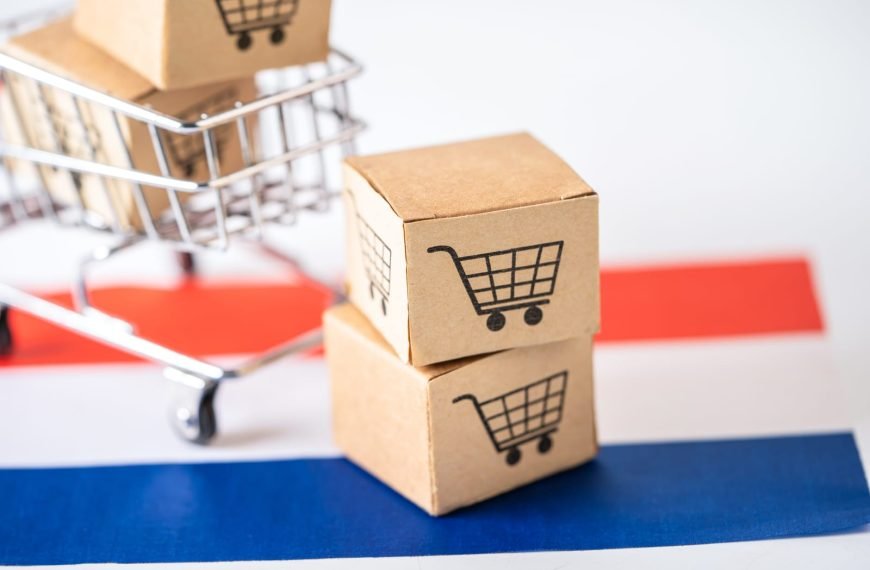 Why Dutch Supermarkets Have No Plastic Bags (And Why You’ll Forget Nearly Every Time)