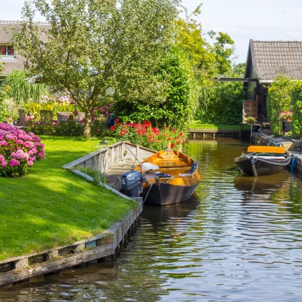 Geithoorn: Heaven or Hell?