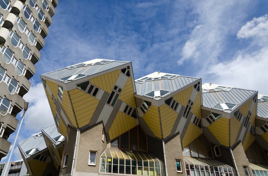 Day Trips from Amsterdam: Rotterdam, den Haag and Leiden