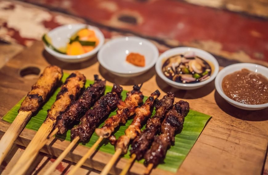 How Indonesian Food Became an Essential Part of Dutch Cuisine