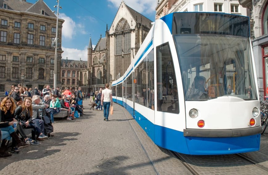 Bikes, Trains, Trams: Navigating Dutch Public Transport
