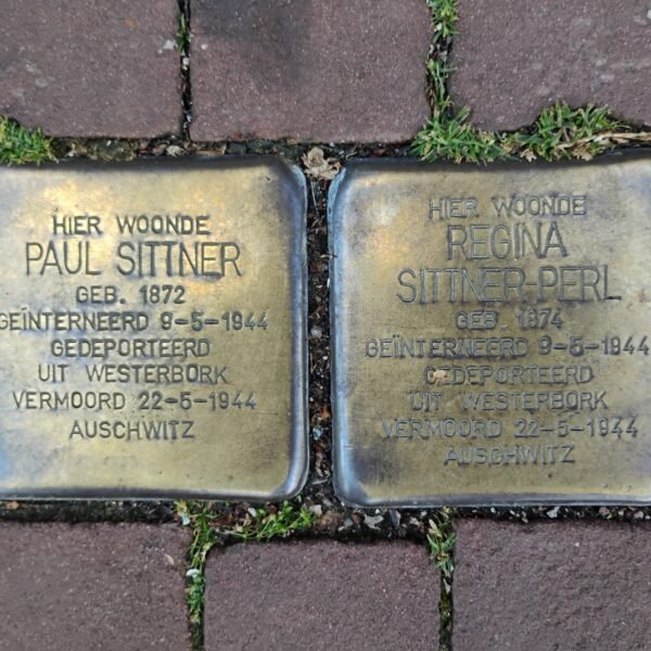 Struikelstenen: The Small Brass Stones&hellip;