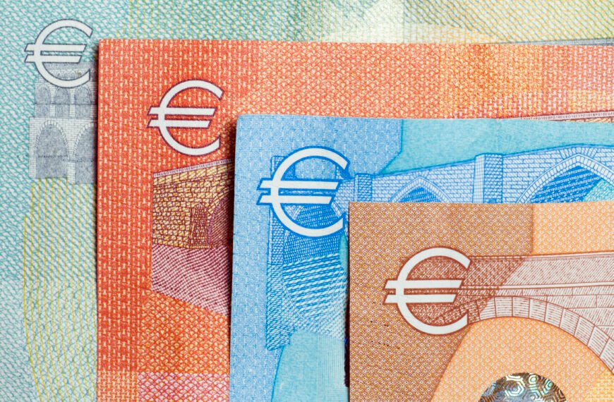 Banking in the Netherlands: Wero, QR codes, Tikkie and choosing a bank